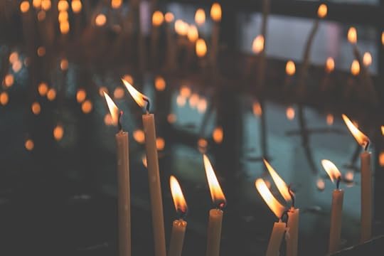 white-candlestick-with-flame-140122.jpg
