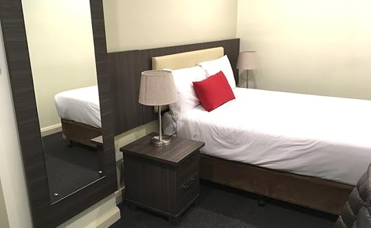 I love the room design at Ibis Kingsgate. It is compact, cosy and very well equipped.