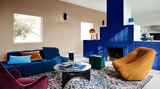 Emily Hendersons Pantone 2019 5