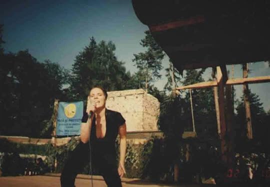 Petra singing in Rasnov, Romania, 19