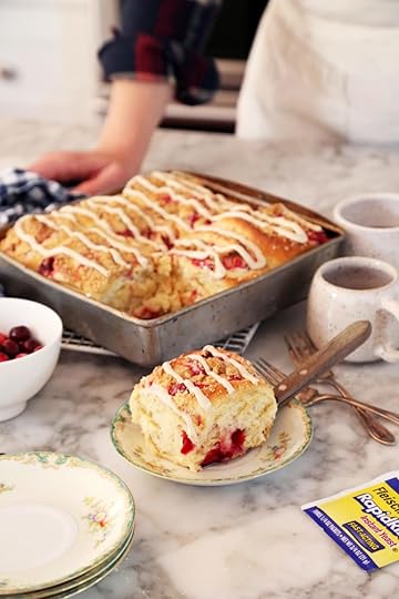 Quick Cranberry Cream Cheese Breakfast Rolls