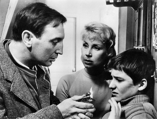 Jean-Pierre Léaud, Albert Remy and Claire Maurier in Les quatre cents coups (1959)