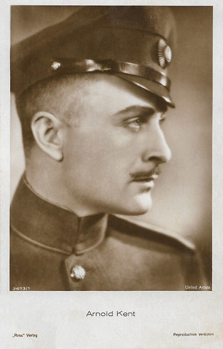Lido Manetti (Arnold Kent) in The Woman Disputed (1928)