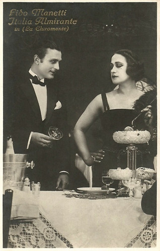 Italia Almirante and Lido Manetti in La chiromante