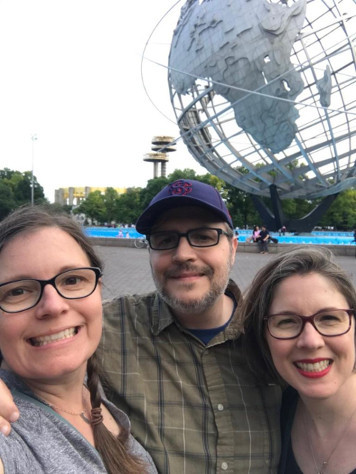 Susanna, Leonard and Rachel in front of the Unisphere