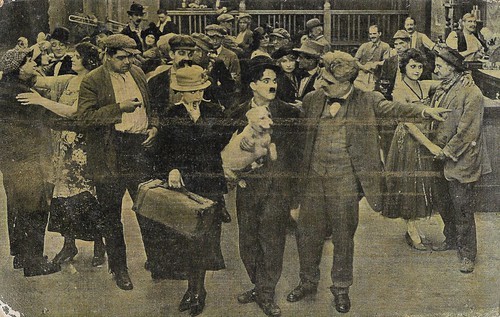 Charlie Chaplin and Edna Purviance in A Dog's Life (1918)