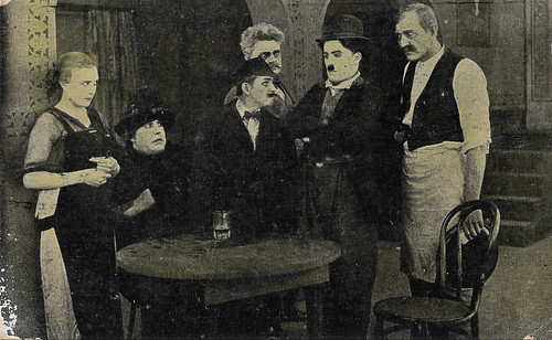 Charlie Chaplin and Edna Purviance in A Dog's Life (1918)