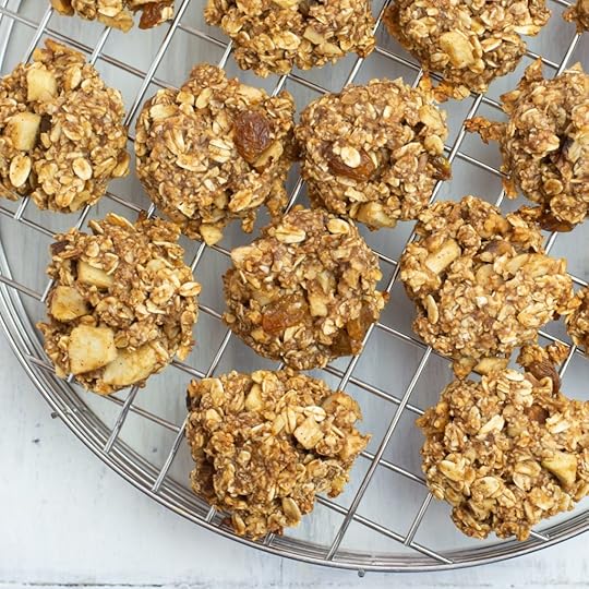 overhead closeup photo of Apple Cinnamon Breakfast Cookies as the cool on a cooling rack