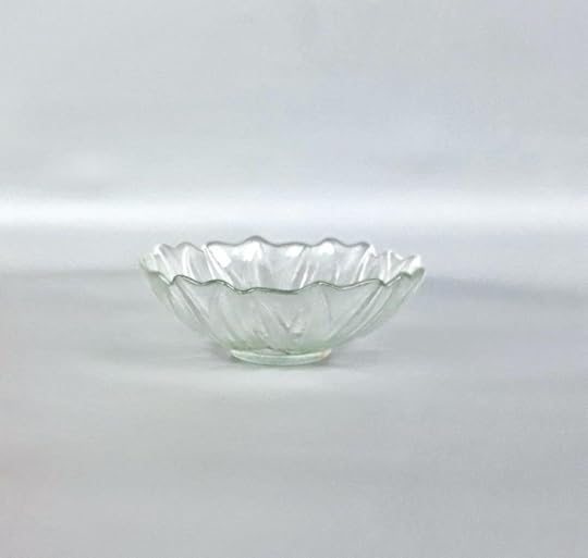 clear glass bowls vintage clear glass bowl small clear glass bowl with leaves image 0 clear glass casserole dish with lid small clear glass bowl with lid