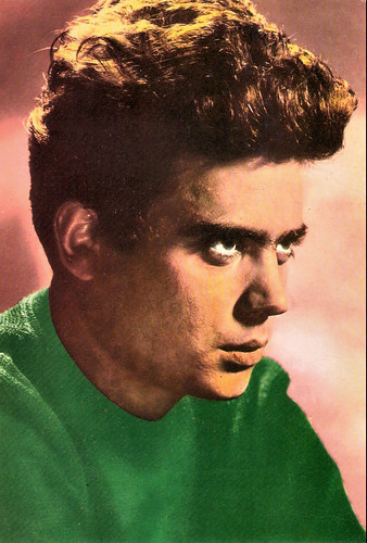 Stathis Giallelis in America America (1963)