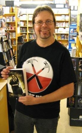 Image via Infinitas Bookstore (infinitas.com.au)