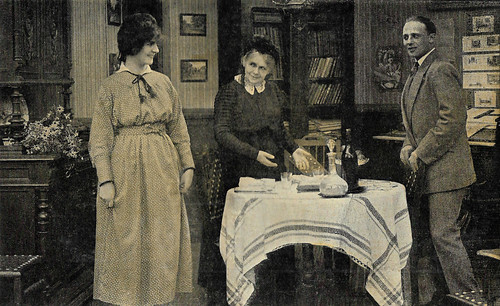 Suzanne Grandais in Midinettes (1917)