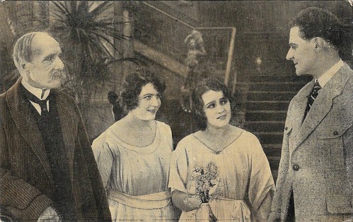 Suzanne Grandais in Lorena (1918)