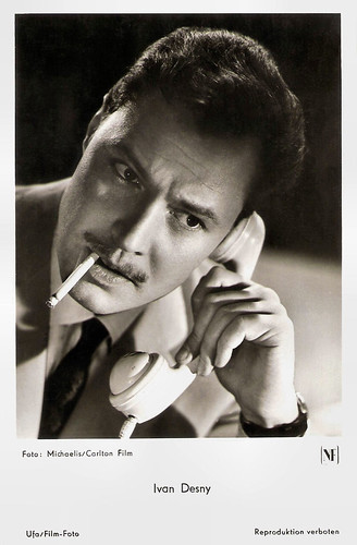 Ivan Desny in Rosen für Bettina (1956)