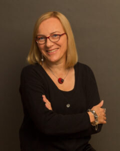 Barbara Claypole White