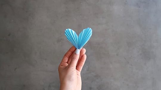 frozen 2 paper heart
