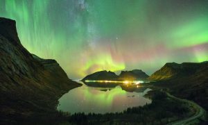 Aurora and milky way Bergsbotn Adrien Mauduit