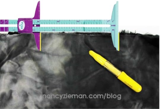 Faux Fur Infinity Scarf FREE! Sewing Tutorial