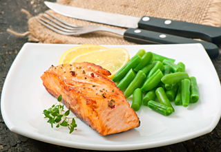 lazy keto meal prep salmon and green beans