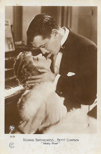 Richard Barthelmess and Betty Compson in Weary River (1929)
