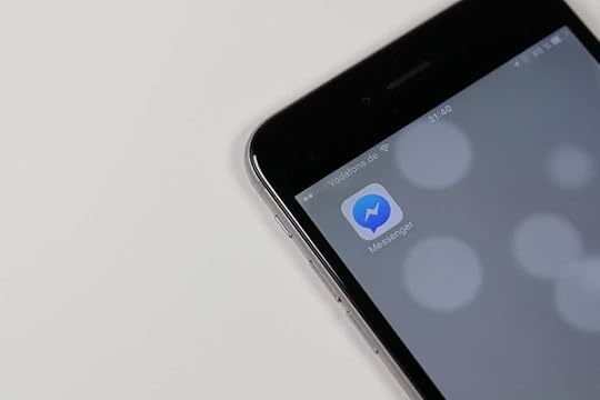 How to Create a Chatbot on Facebook Messenger for FREE