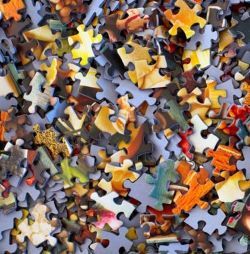 Quarantine activities, puzzle pieces<br />