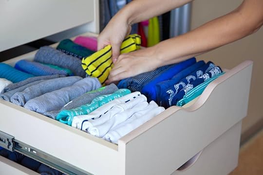 Organizing drawers