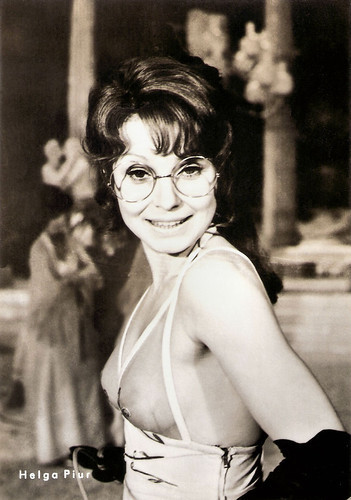 Helga Piur in Orpheus in der Unterwelt (1974)