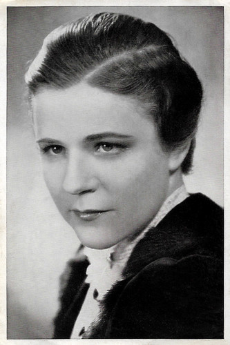 Paula Wessely in Maskerade (1934)