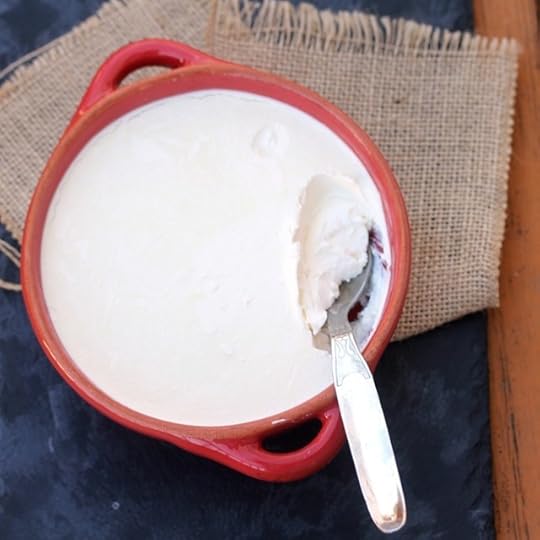 Instant Pot Sour Cream