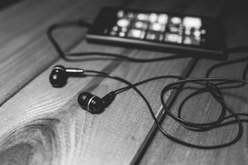 earbuds