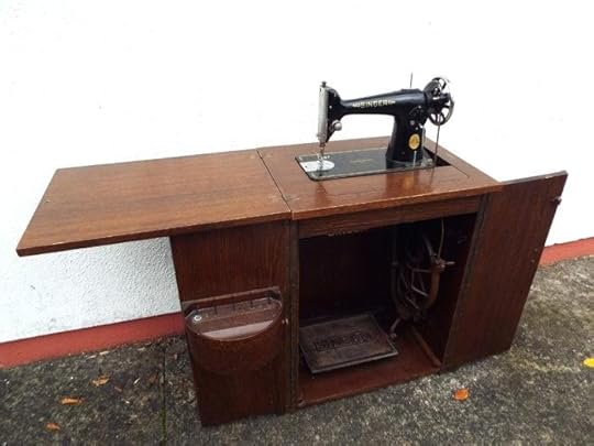 folding sewing machine table diy foldable sewing machine table vintage folding sewing machine table sullivans folding sewing machine table