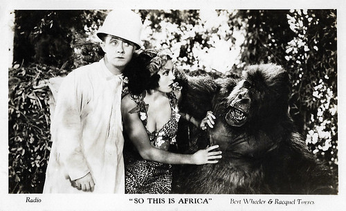 Bert Wheeler and Raquel Torres in So This is Africa (1933)