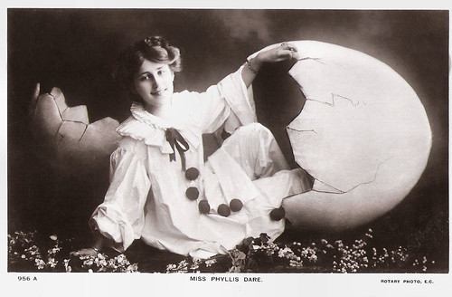 Phyllis Dare