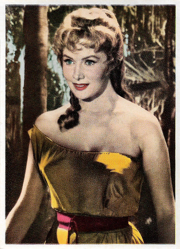 Rhonda Fleming in La cortigiana di Babilonia (1954)