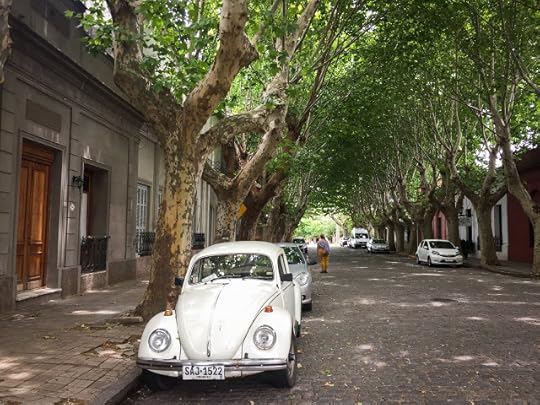 Strazile din Colonia, Uruguay