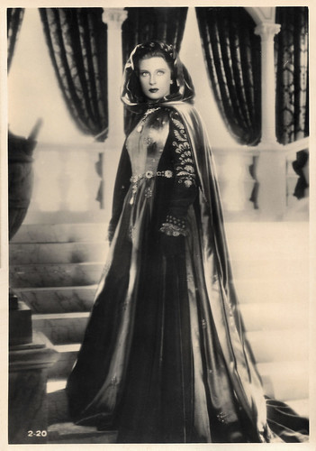 Isa Pola in Lucrezia Borgia (1940)