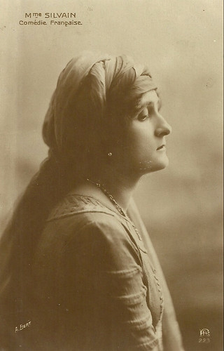 Louise Silvain