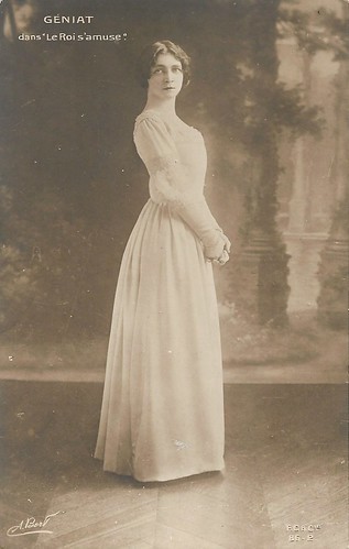Marcelle Géniat in Le Roi 's amuse