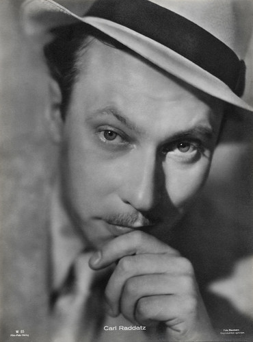 Carl Raddatz