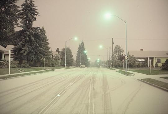 The streetlights gradually reappeared.