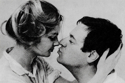 Sabine Sinjen and Hans-Dieter Schwarze in Alle Jahre wieder (1967)