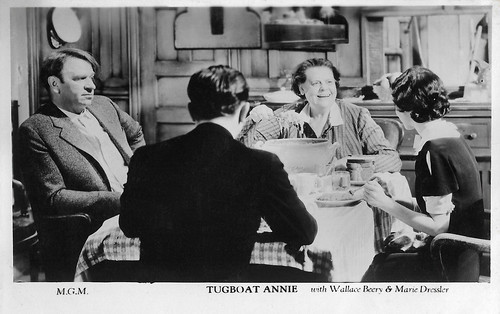 Wallace Beery and Marie Dressler in Tugboat Annie (1933)