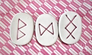 The Weekly Runecast for 24 May 2020 on Intentional Insights- by S. Kelley Harrell, Soul Intent Arts #theweeklyrune