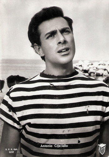 Antonio Cifariello in Pane, amore e..... (1955)