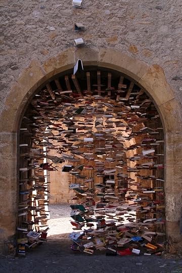 13-book-art-jan-reymond-rosace-book-sculpture-installations