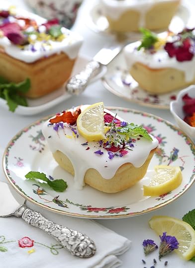 Lemon Lavender Pound Cake