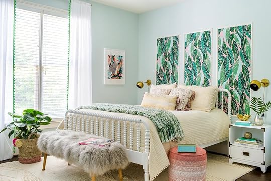 15 Simple Updates for a Teen Girl's Bedroom | HGTV
