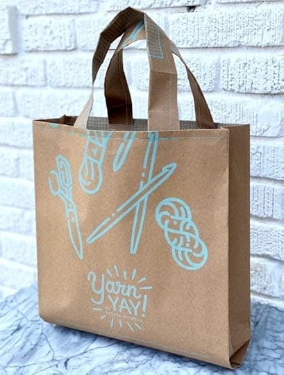 Upcycle a shipping envelope into a tote bag | Vickie Howell for YarnYAY!