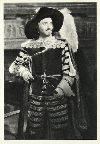 Enrico Glori in I promessi sposi (1941)